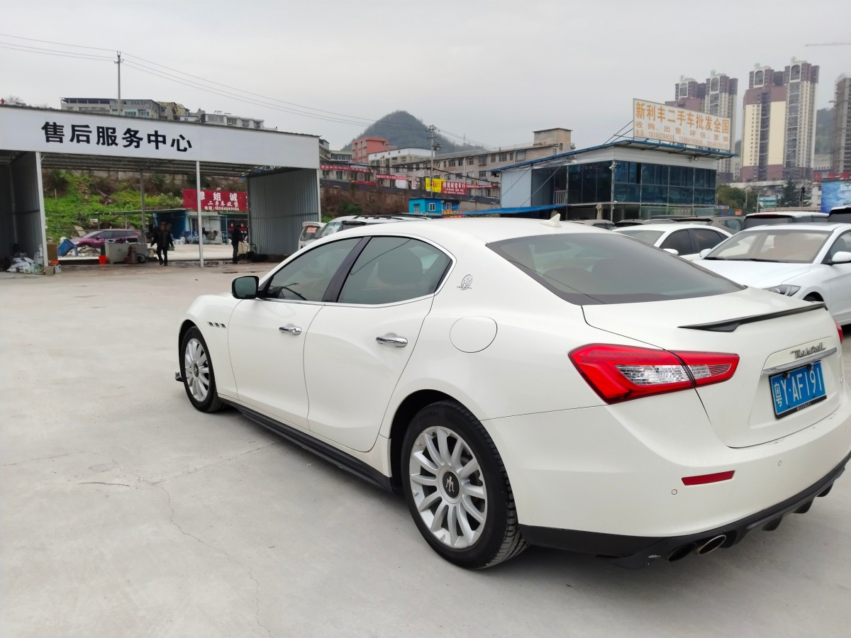 瑪莎拉蒂 Ghibli  2014款 3.0T 標(biāo)準(zhǔn)版圖片