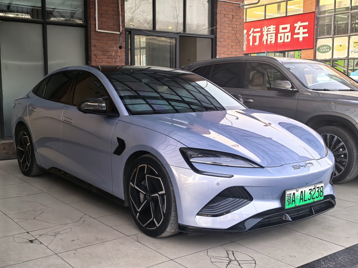 比亞迪 海豹  2022款 700km 長(zhǎng)續(xù)航后驅(qū)版圖片