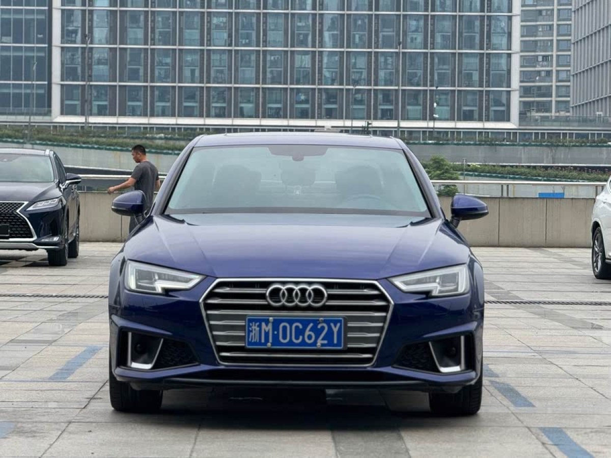 奧迪 奧迪A4L  2019款 40 TFSI 時(shí)尚型 國VI圖片