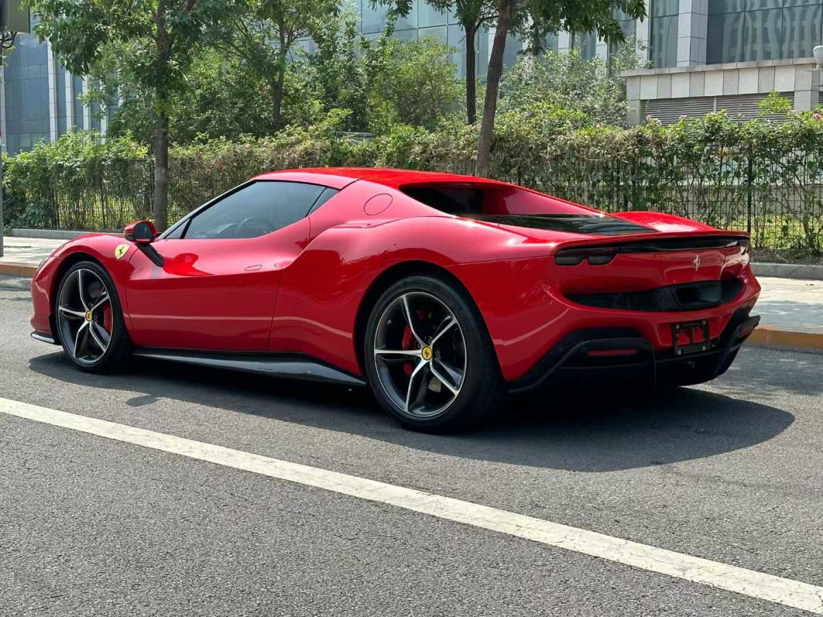 法拉利 Purosangue  2023款 6.5L V12圖片
