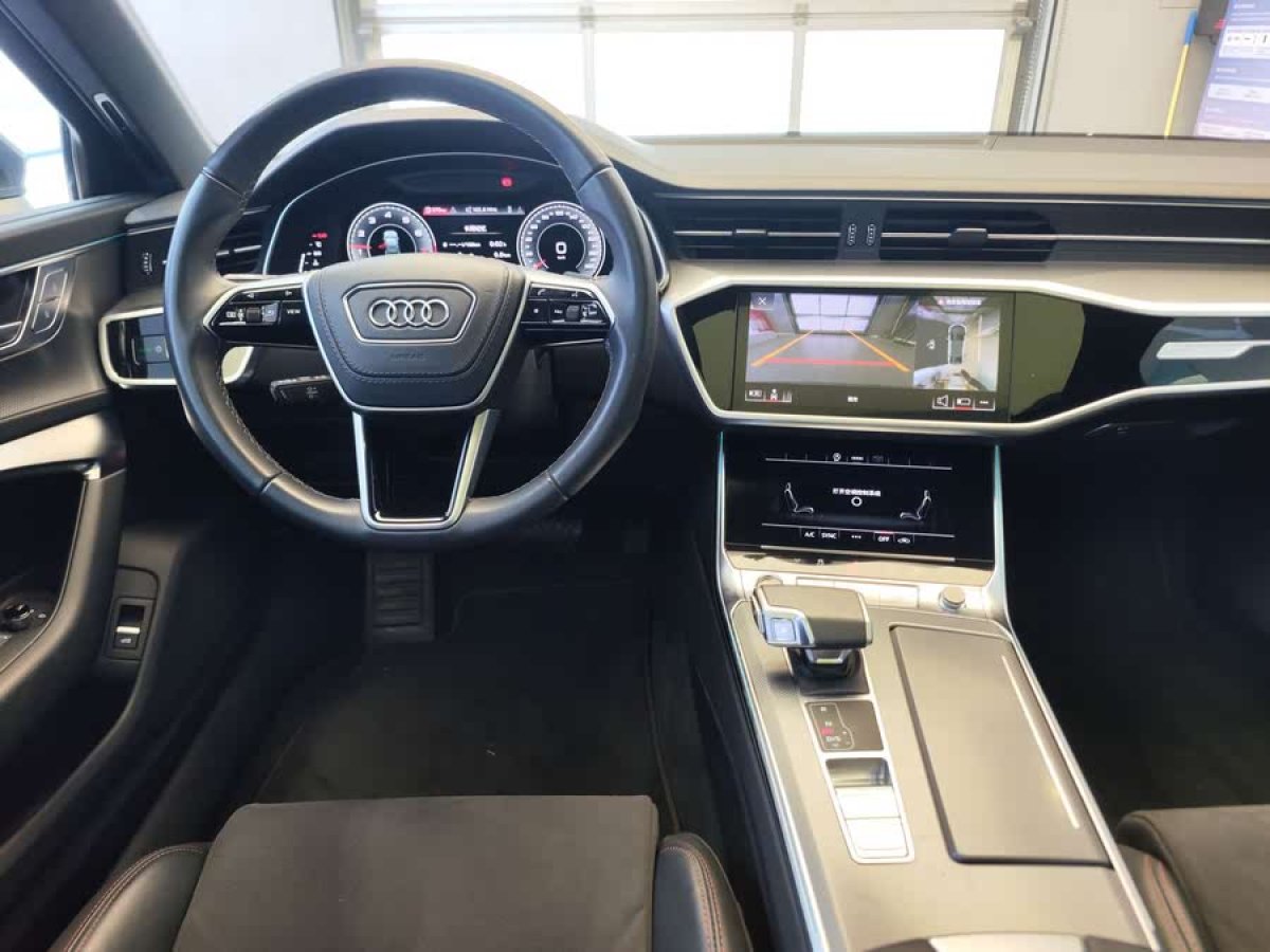 奧迪 奧迪A6L  2024款 45 TFSI 臻選動感型圖片
