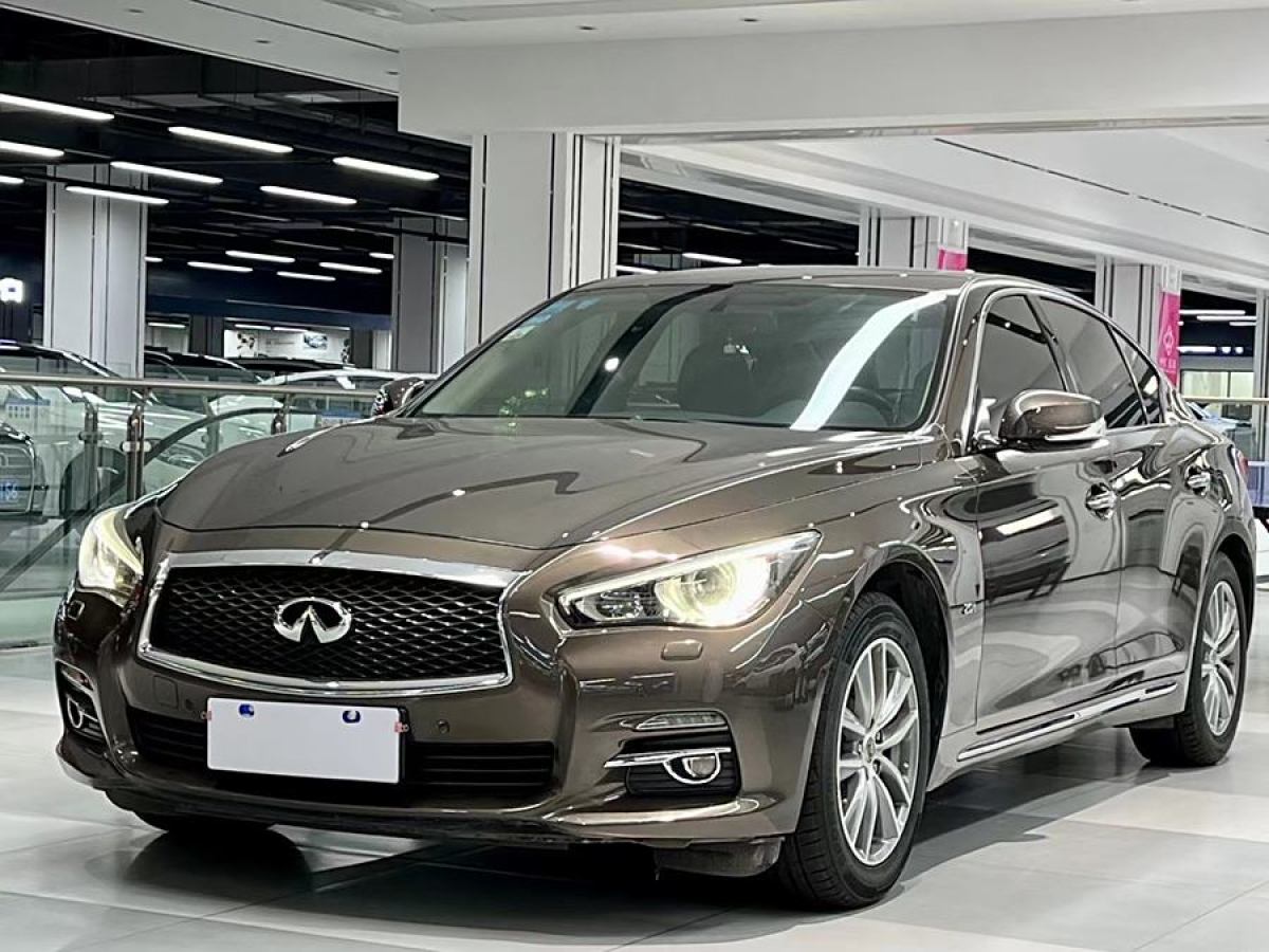 英菲尼迪 Q50L  2016款 2.0T 悅享版圖片