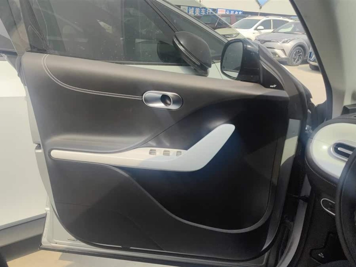smart smart精靈#3  2023款 Pulse四驅(qū)版圖片