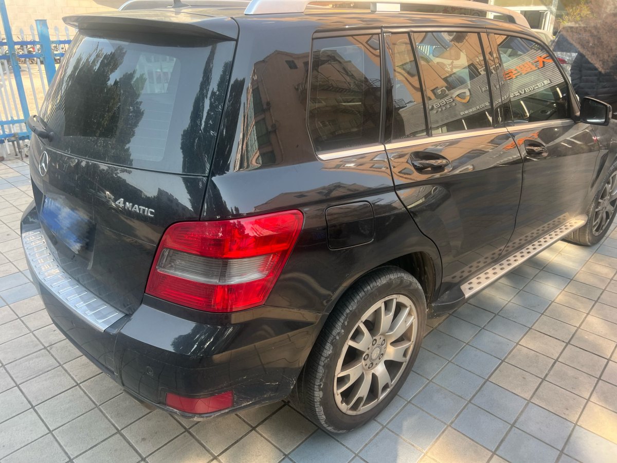 奔馳 奔馳GLK級  2011款 GLK 300 4MATIC 動(dòng)感型圖片