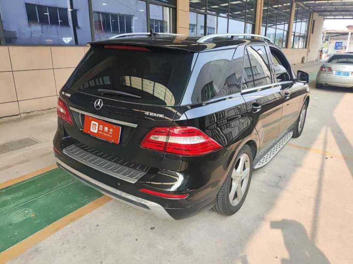 奔驰 奔驰M级  2014款 ML 400 4MATIC动感型图片