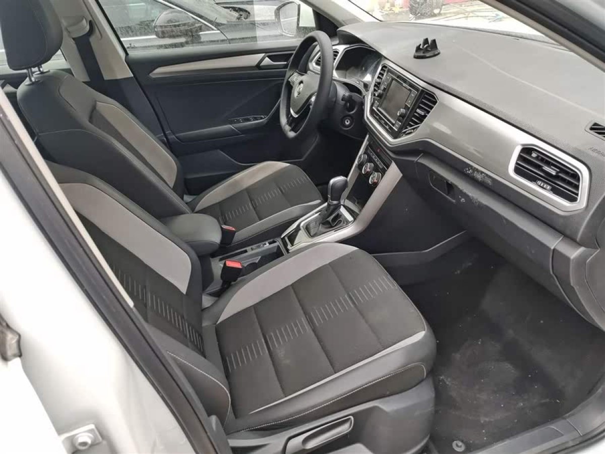 大眾 T-ROC探歌  2020款 280TSI DSG兩驅(qū)精英型圖片