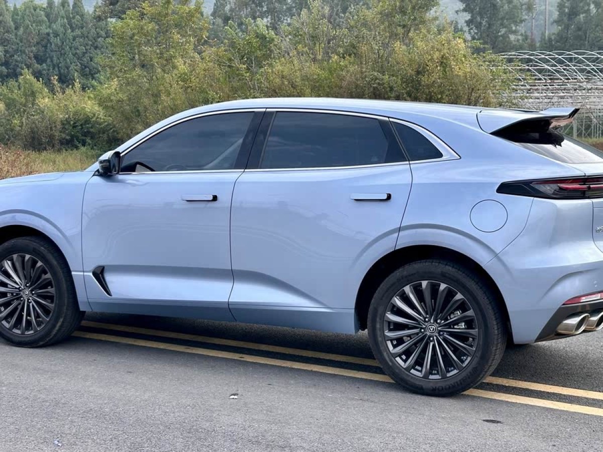 長安 長安UNI-K  2021款 2.0T 全輪驅(qū)動卓越型圖片