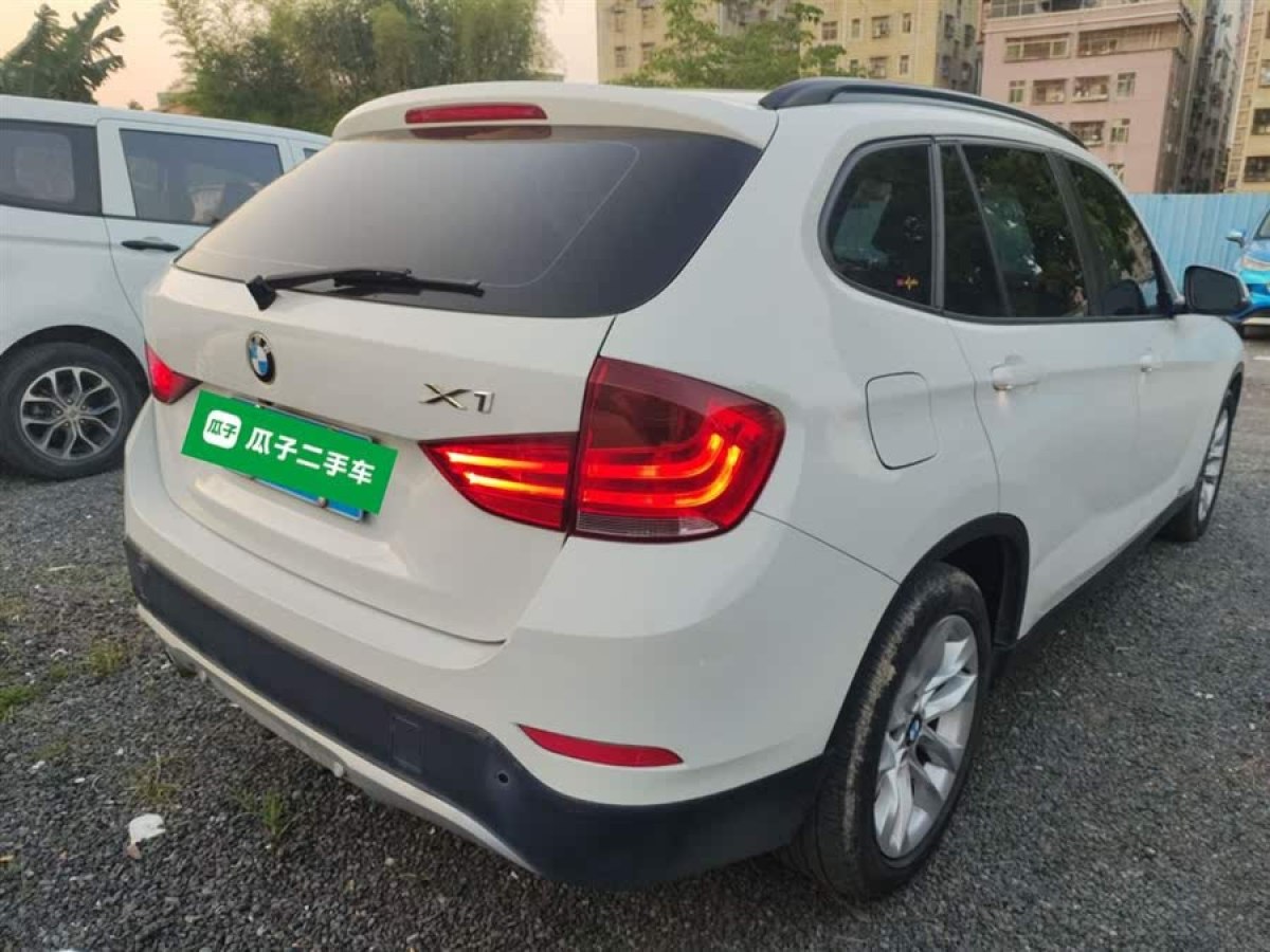 寶馬 寶馬X1  2015款 sDrive18i 時尚晉級版圖片