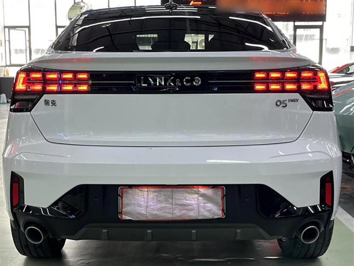 領(lǐng)克 領(lǐng)克05新能源  2021款 1.5TD PHEV HALO圖片