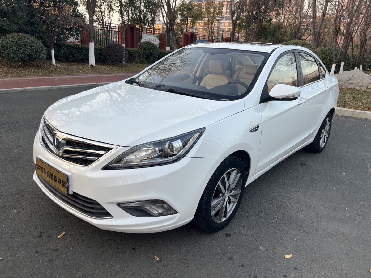 長(zhǎng)安 逸動(dòng)  2016款 1.6L GDI 手動(dòng)勁銳型圖片