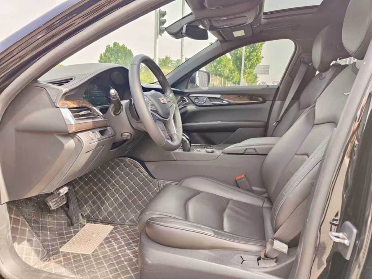 凱迪拉克 CT6  2023款 28T 豪華型圖片