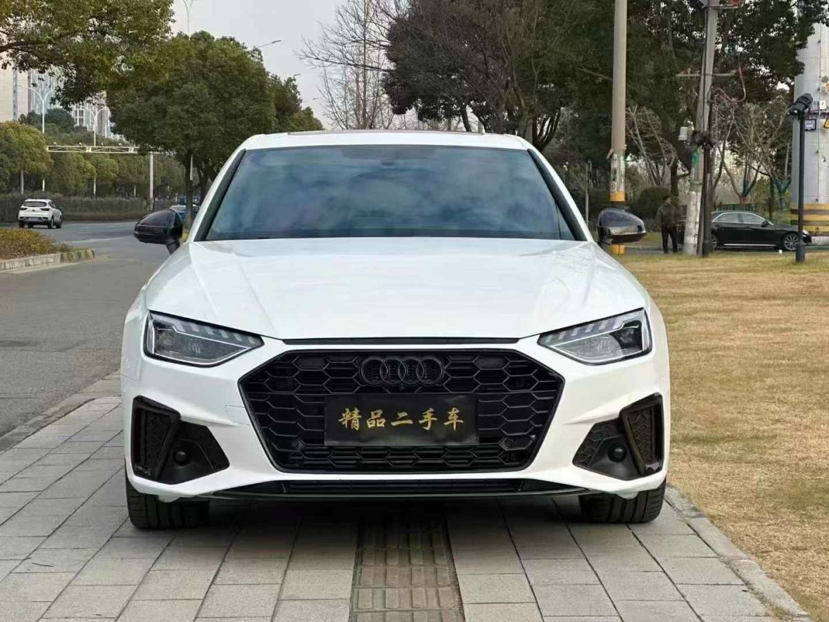 奧迪 奧迪A4L  2023款 35 TFSI 時(shí)尚動(dòng)感型圖片