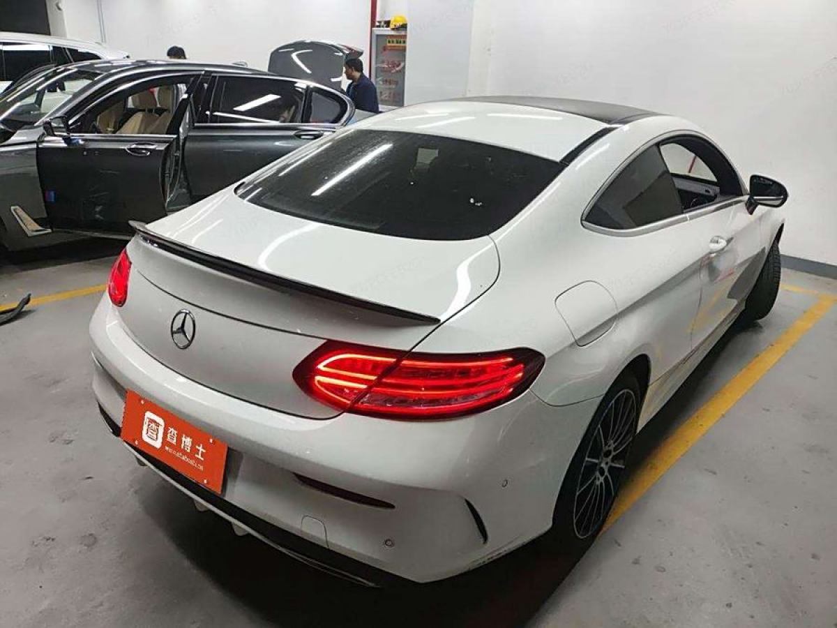 奔馳 奔馳C級  2016款 C 200 4MATIC 轎跑版圖片