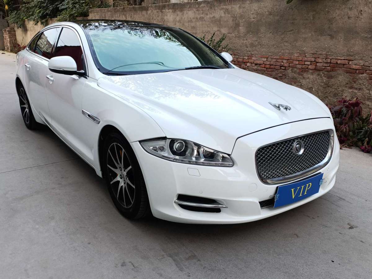 捷豹 XJ  2013款 XJL 3.0 SC 剑桥限量版图片