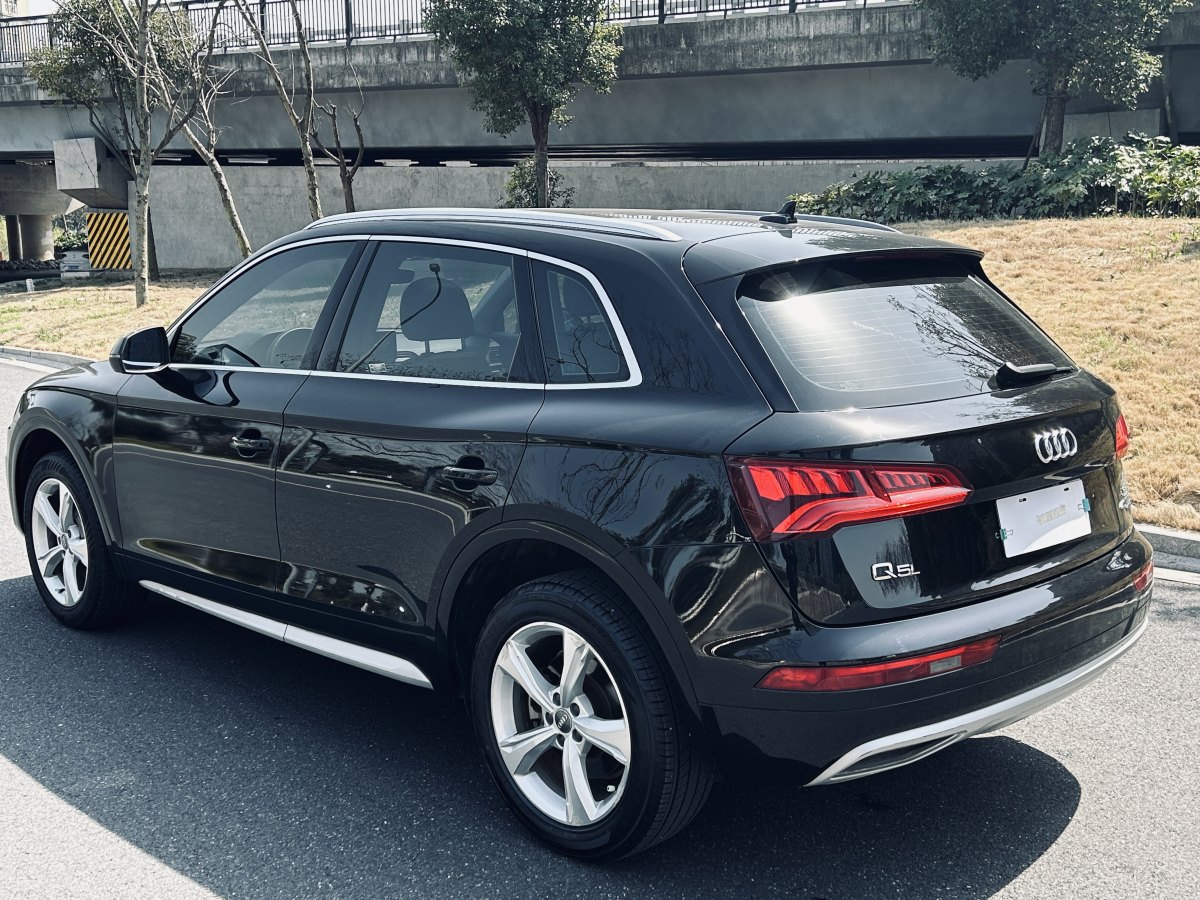 2019年6月奧迪 奧迪Q5L  2018款  40 TFSI 榮享進(jìn)取型 國(guó)VI