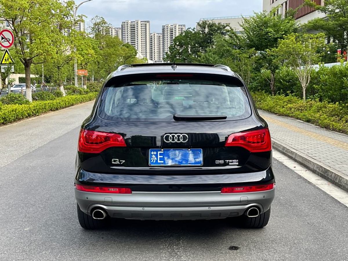 奧迪 奧迪Q7  2014款 35 TFSI 進(jìn)取型圖片