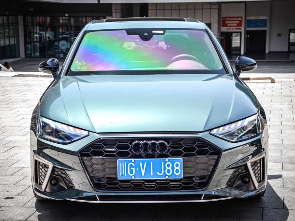 奧迪 奧迪A4L  2024款 40 TFSI quattro RS套件燃速型圖片