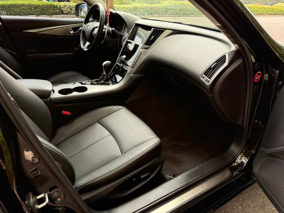 英菲尼迪 Q50  2014款 3.7L 舒適版圖片