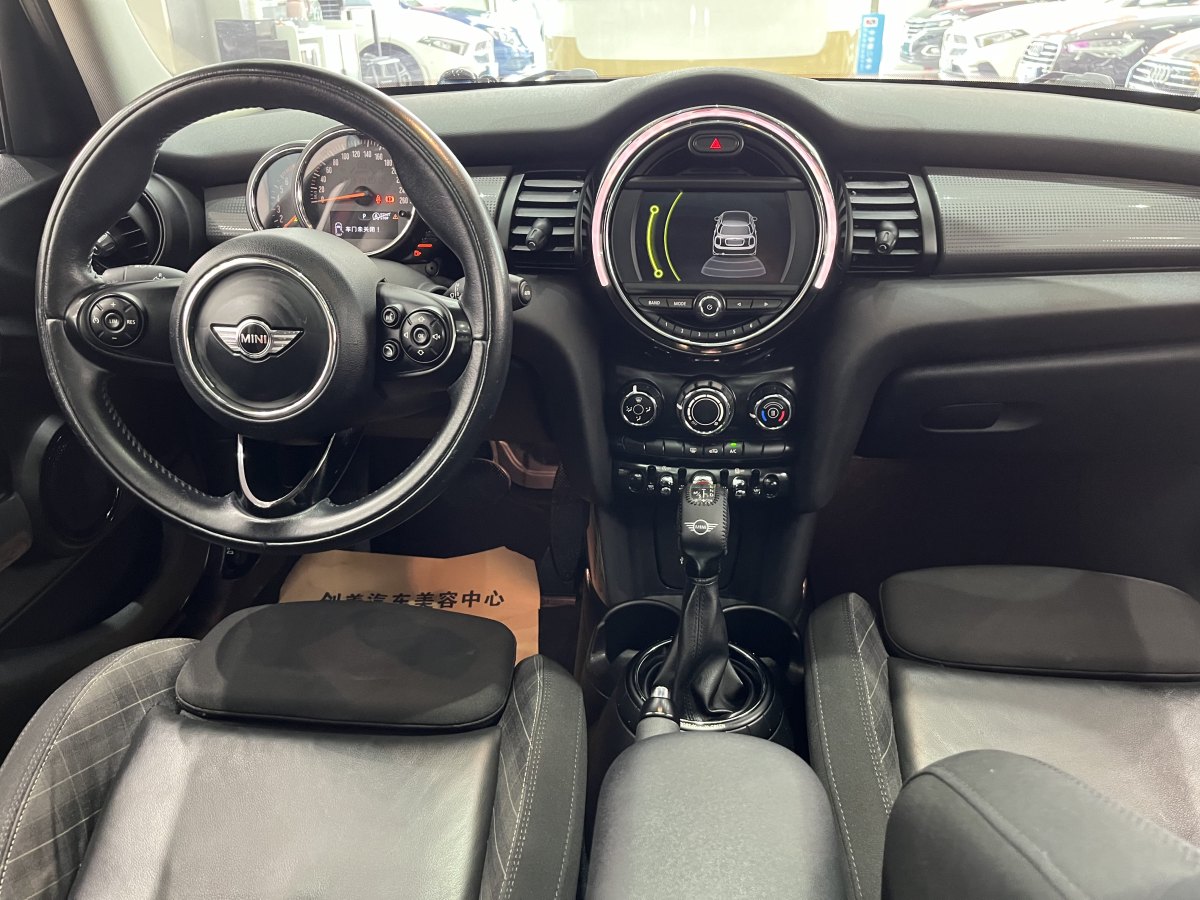 2015年3月MINI MINI  2015款 1.5T COOPER Fun 五門版