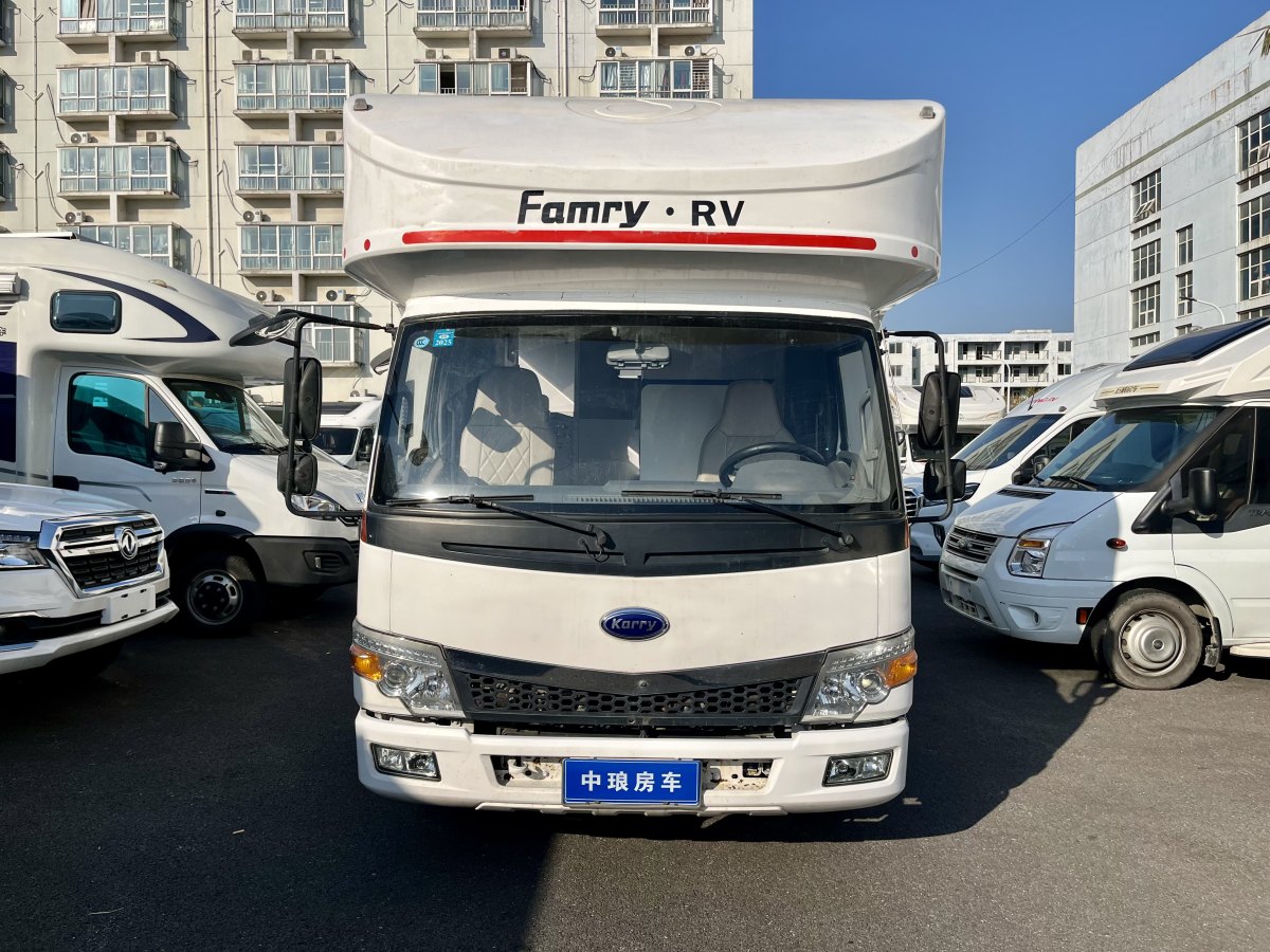 東風(fēng) 御風(fēng)房車  C型房車圖片