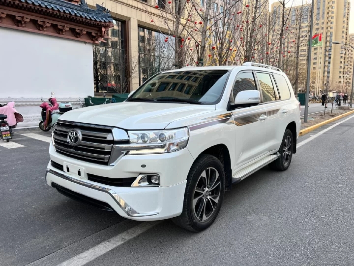 丰田 兰德酷路泽  2016款 4.6L 自动VX-R图片