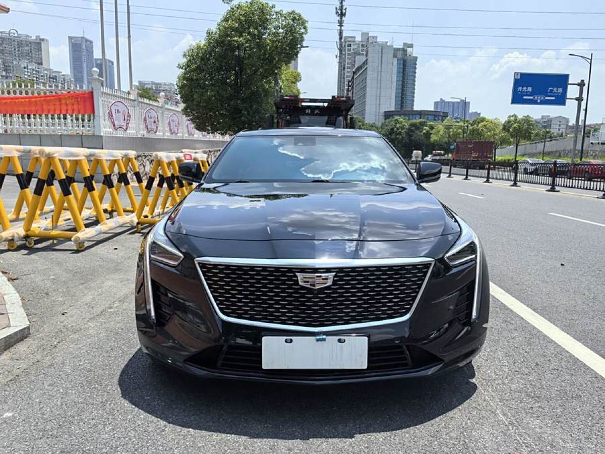 凱迪拉克 CT6  2023款 28T 豪華型圖片