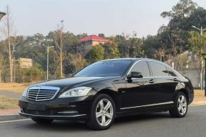 奔馳S級(jí) 奔馳 S 500 L 4MATIC Grand Edition