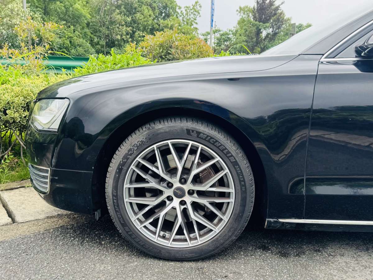 奧迪 奧迪A8  2013款 A8L 45 TFSI quattro專享型圖片