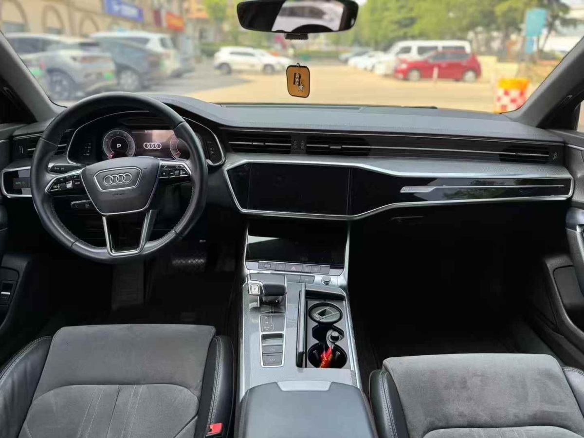 奧迪 奧迪A6L  2020款 40 TFSI 豪華動(dòng)感型圖片