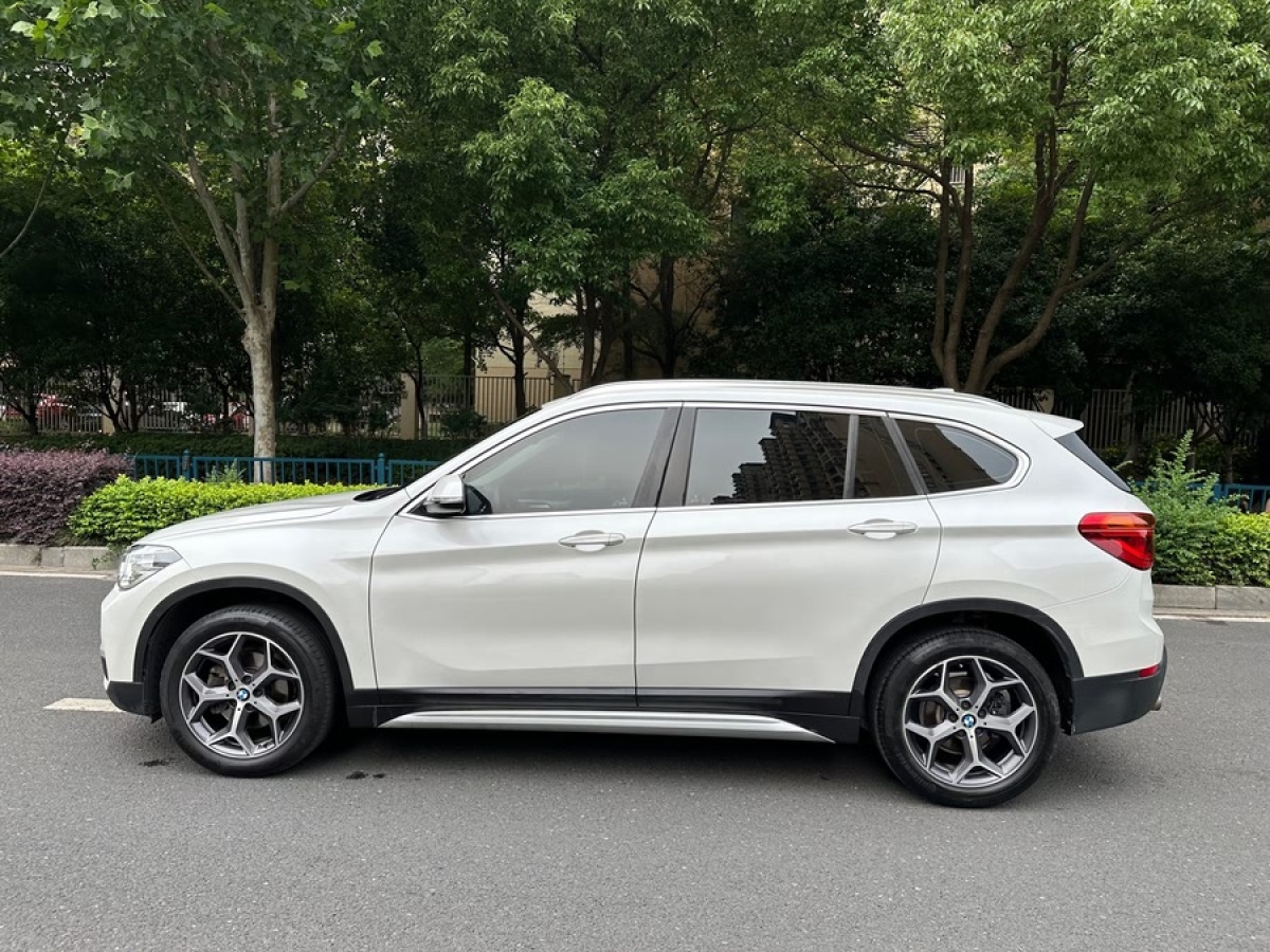 寶馬 寶馬X1  2019款 sDrive18Li 尊享型圖片
