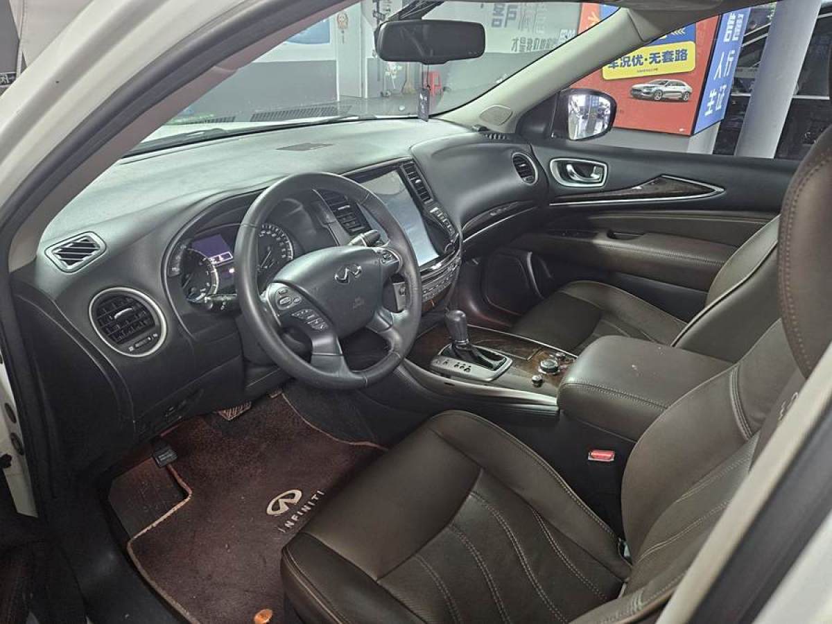 英菲尼迪 QX60  2020款 2.5 S/C Hybrid 兩驅(qū)卓越版 國VI圖片