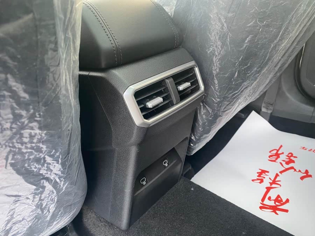 起亞 獅鉑拓界  2023款 2.0T 兩驅尊貴版圖片
