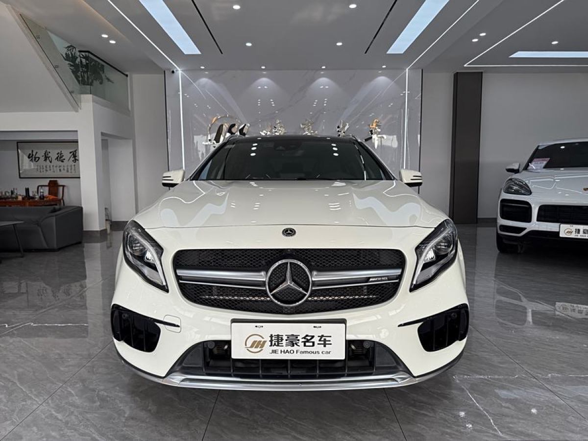 奔馳 奔馳GLA AMG  2017款 改款 AMG GLA 45 4MATIC圖片