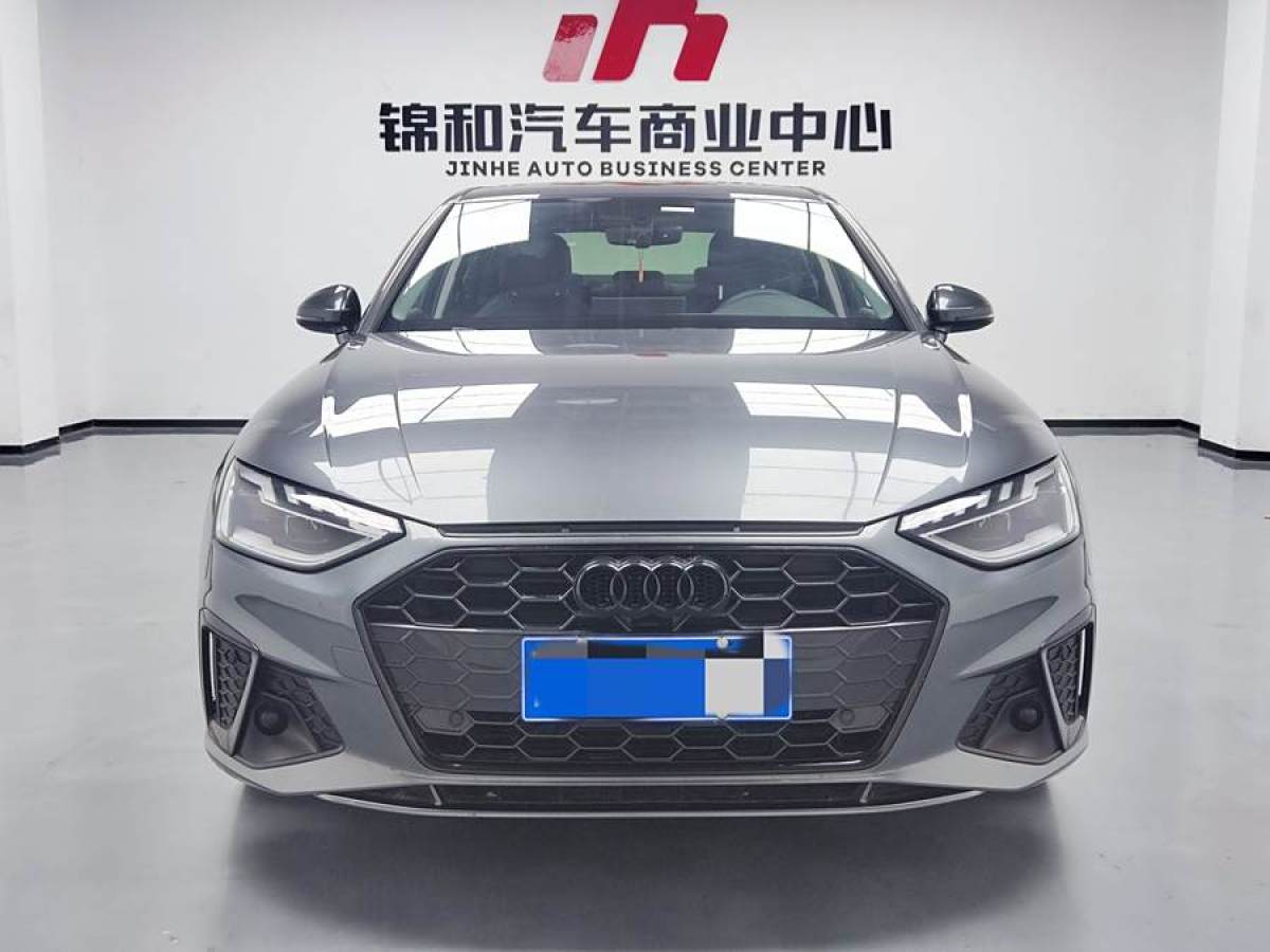 奧迪 奧迪A4L  2020款 40 TFSI 豪華動(dòng)感型圖片