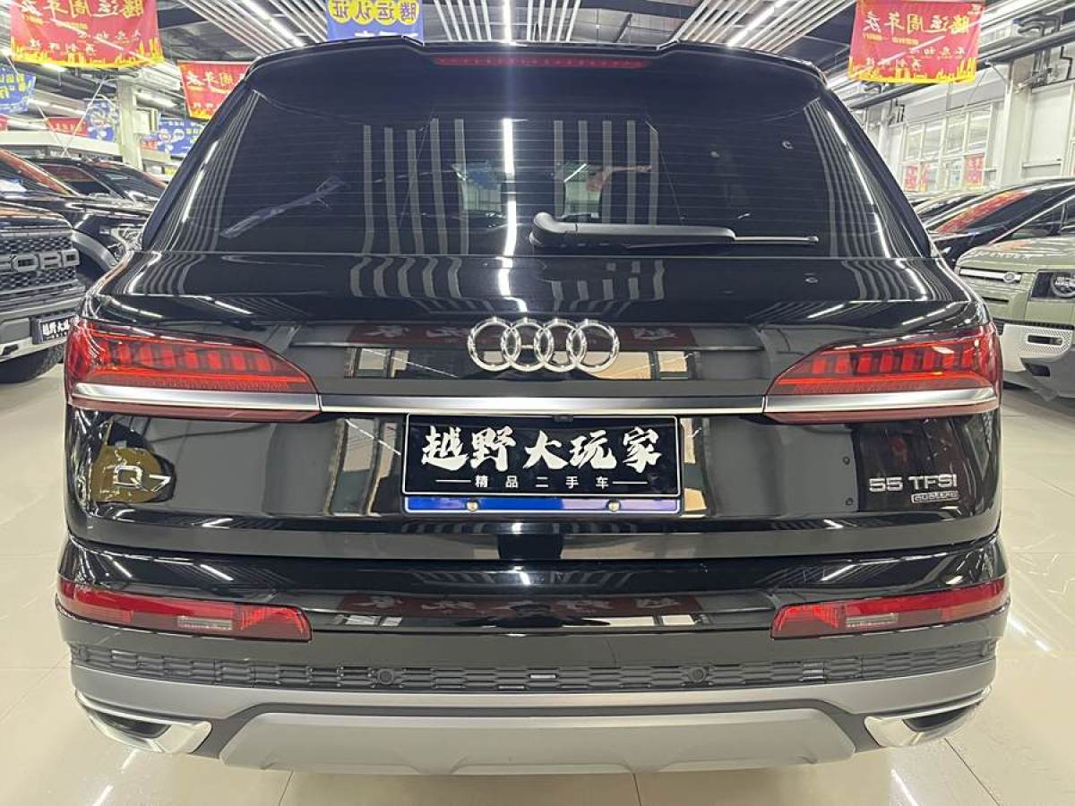 奧迪 奧迪Q7  2023款 55 TFSI quattro S line運動型圖片