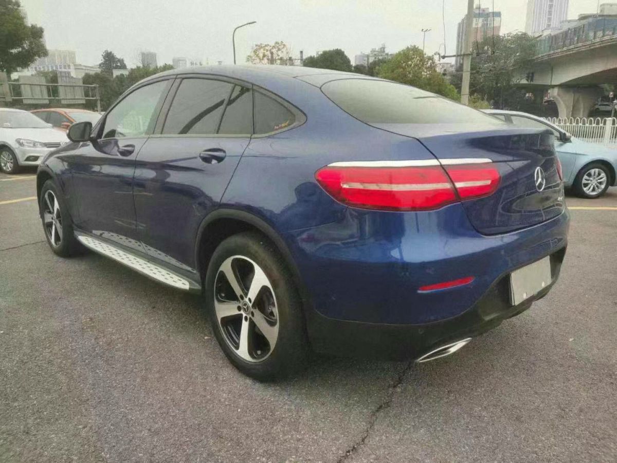 奔馳 奔馳GLC轎跑 AMG  2017款 AMG GLC 43 4MATIC 轎跑SUV圖片