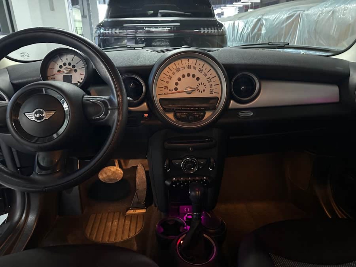 MINI MINI  2012款 1.6L ONE Baker Street圖片