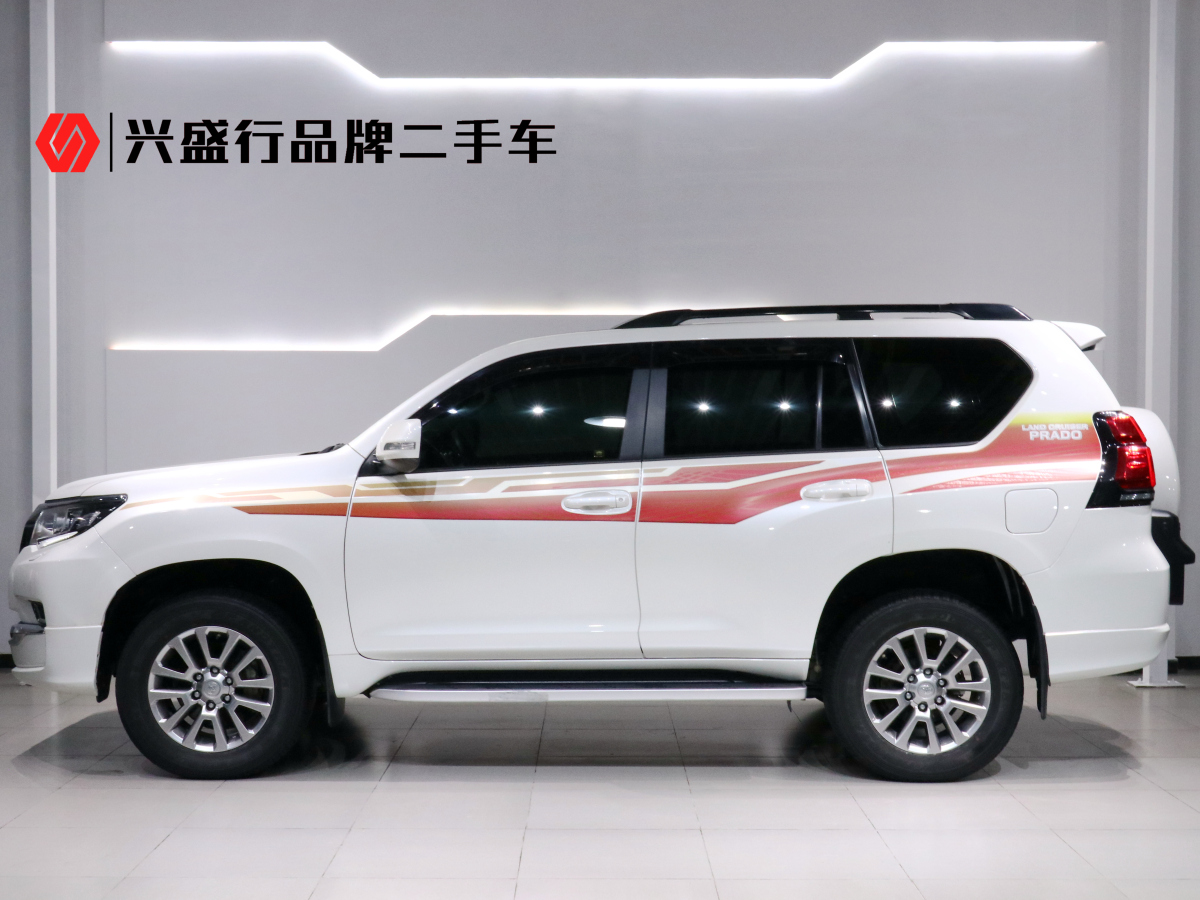 2020年6月豐田 普拉多  2019款 3.5L 自動(dòng)TX-L尊享版后掛備胎