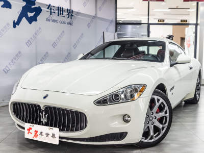 2012年6月 瑪莎拉蒂 GranTurismo 4.2L 標(biāo)準版圖片