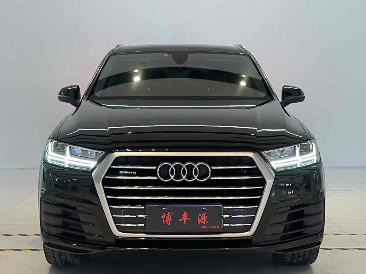 奧迪 奧迪Q7  2018款 45 TFSI S line運(yùn)動(dòng)型圖片