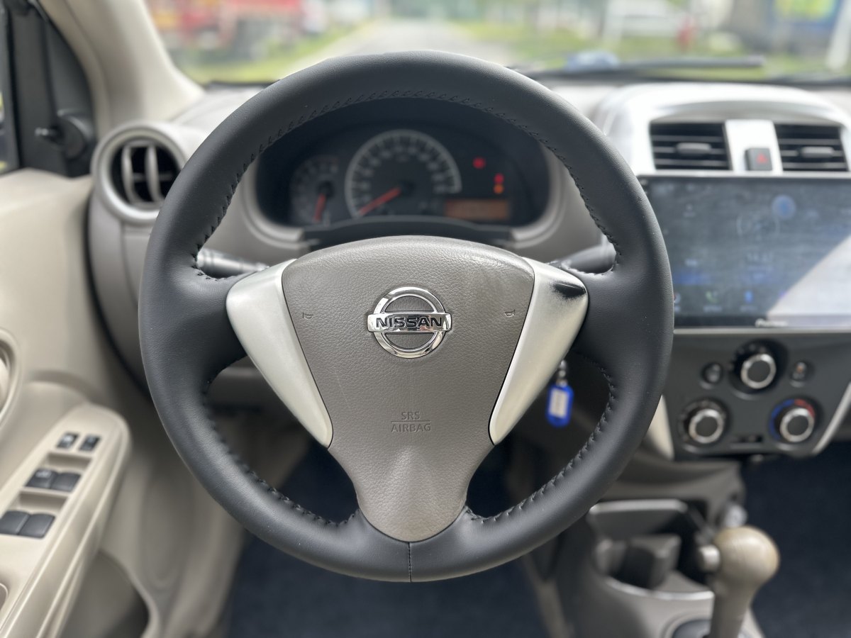 日產(chǎn) 陽光  2015款 1.5XE CVT舒適版圖片