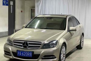 奔馳C級 奔馳 C 200 CGI 優(yōu)雅型