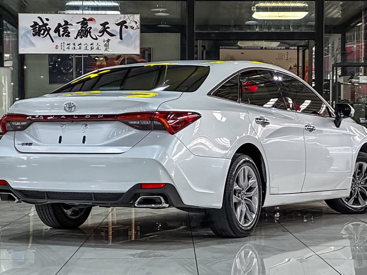 豐田 亞洲龍  2022款 2.0L 豪華版圖片