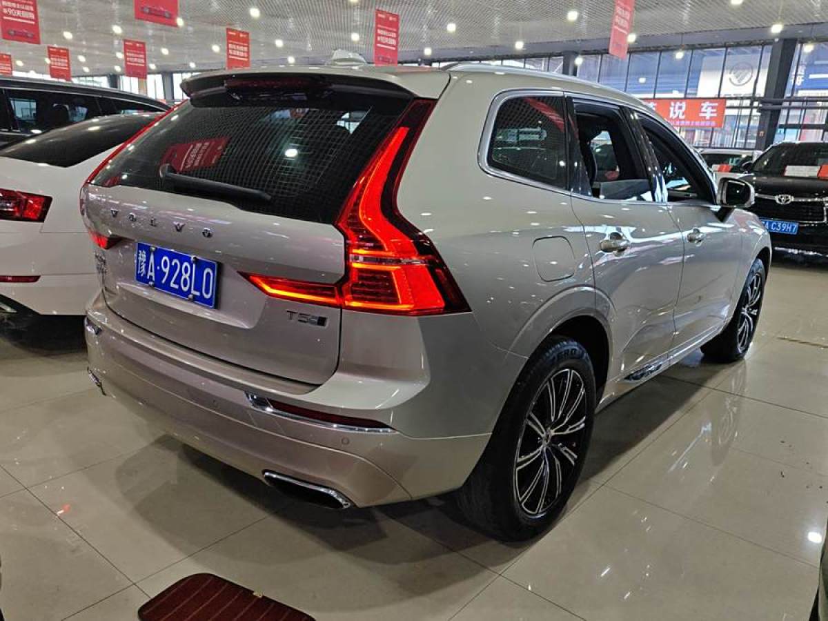 沃爾沃 XC60  2020款 T5 四驅(qū)智雅豪華版圖片