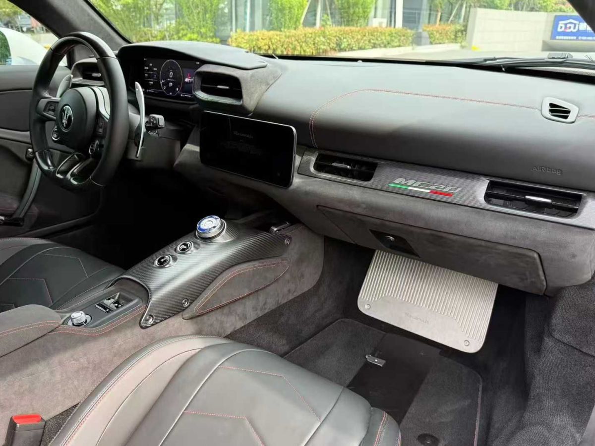 瑪莎拉蒂 Ghibli  2022款 2.0T GT鋒芒版圖片