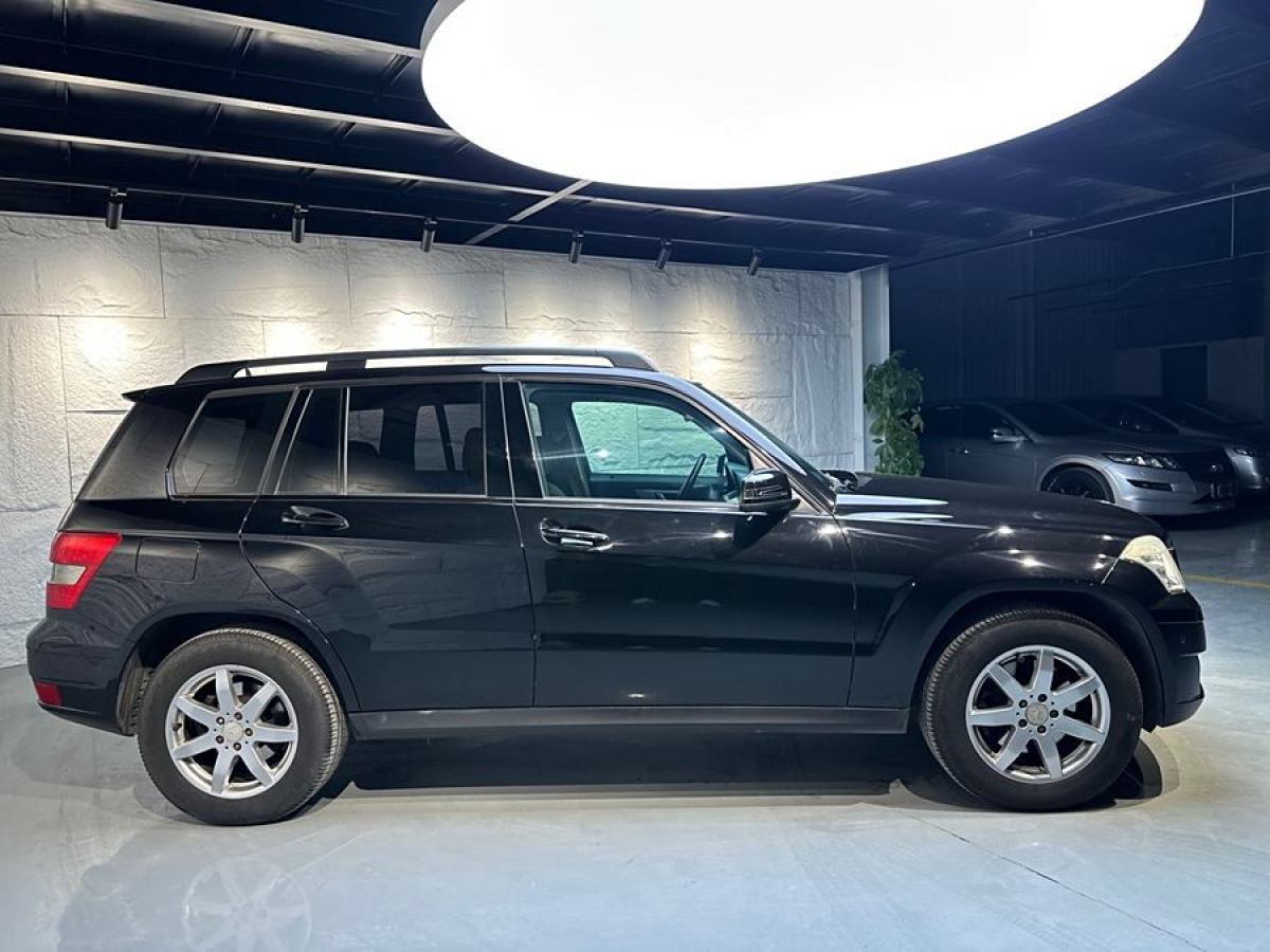 奔馳 奔馳GLK級  2011款 GLK 300 4MATIC 動感型圖片