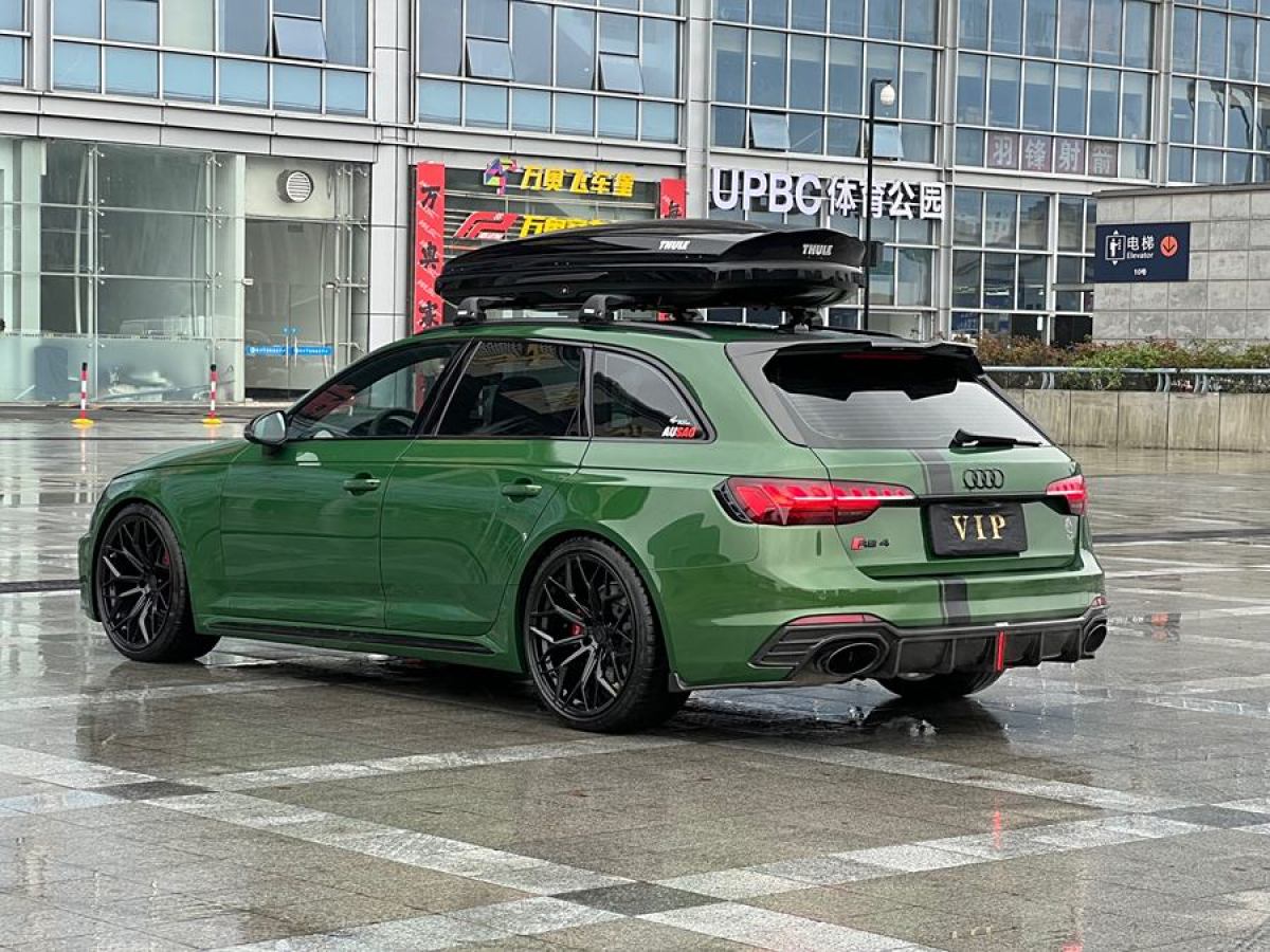 奧迪 奧迪RS 4  2023款 RS4 Avant 暗金版圖片