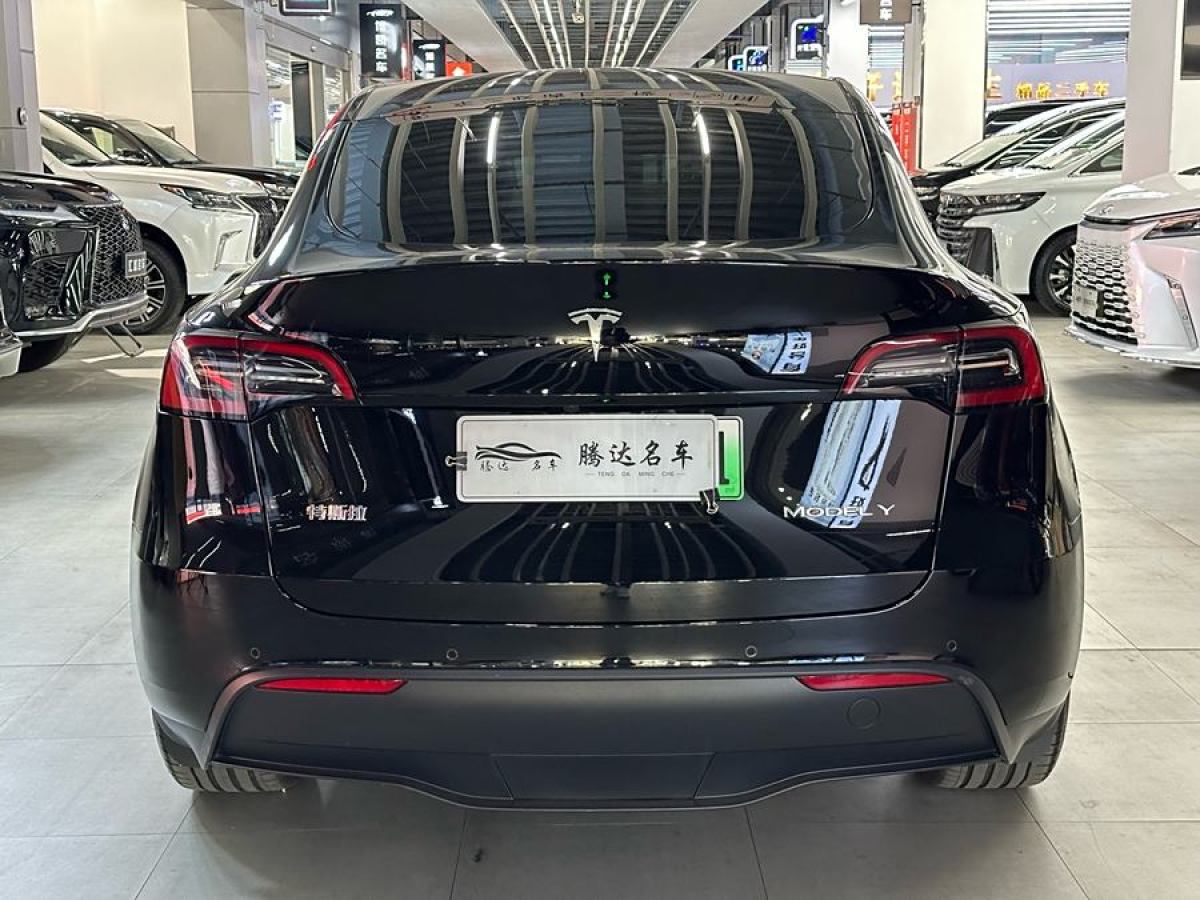 特斯拉 Model Y  2022款 改款 長(zhǎng)續(xù)航全輪驅(qū)動(dòng)版圖片