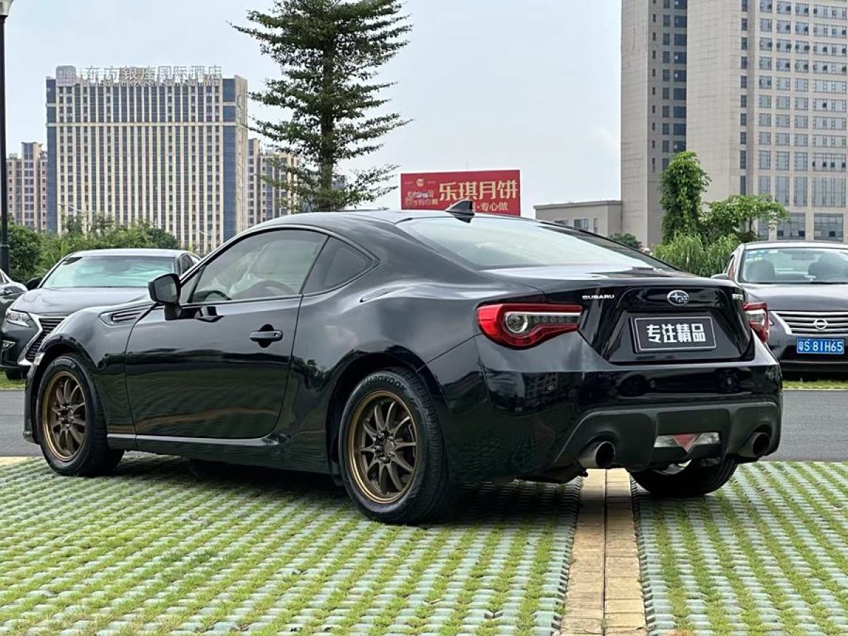 斯巴鲁 BRZ  2017款 2.0i 手动type-S版图片