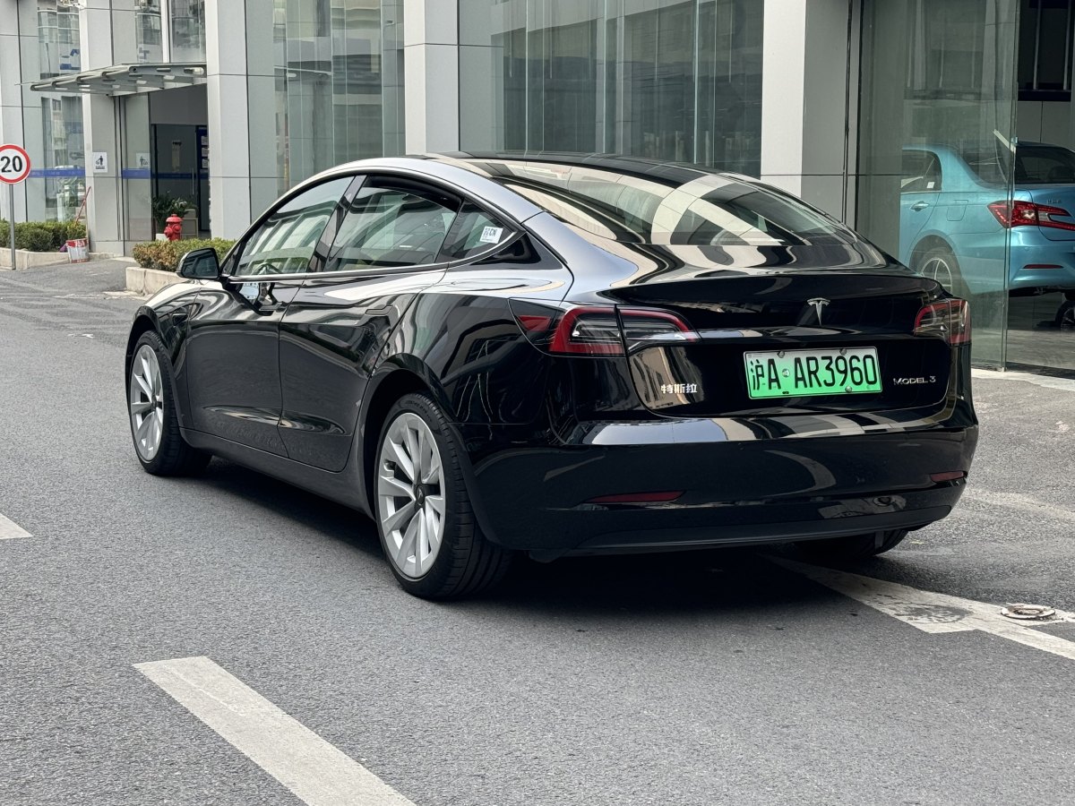 特斯拉 Model Y  2022款 改款 后輪驅(qū)動版圖片